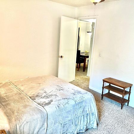 Daytona 2 Bed Apartment 10 Minutes To Beach With Balcony Port Orange Esterno foto