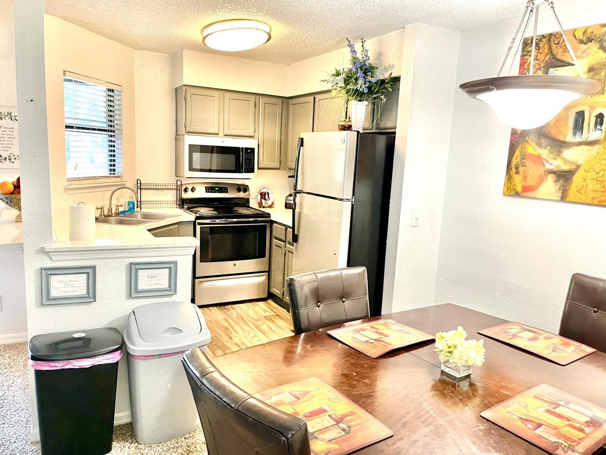 Daytona 2 Bed Apartment 10 Minutes To Beach With Balcony Port Orange Esterno foto